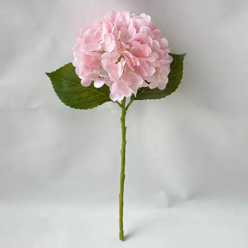 Valódi érintés mesterséges hortenzia